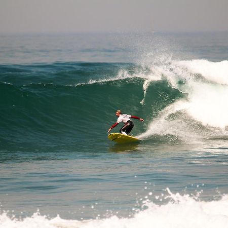 Surfivor Surf Camp 호텔 에스모리츠 외부 사진